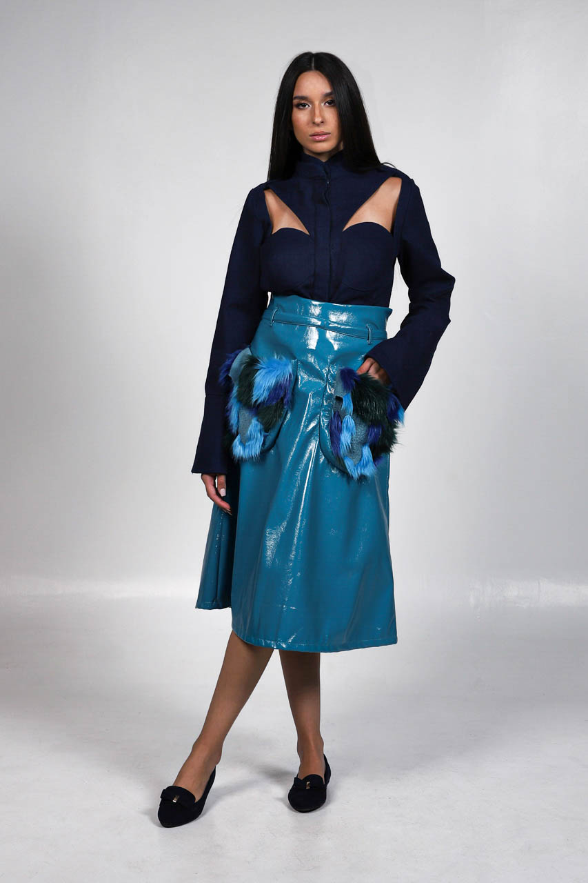 A00250_CUTOUT_SHIRT_A00267 A-LINE FUR POCKET__CROSSLEG-2 CUT OUT SHIRT - Image 3