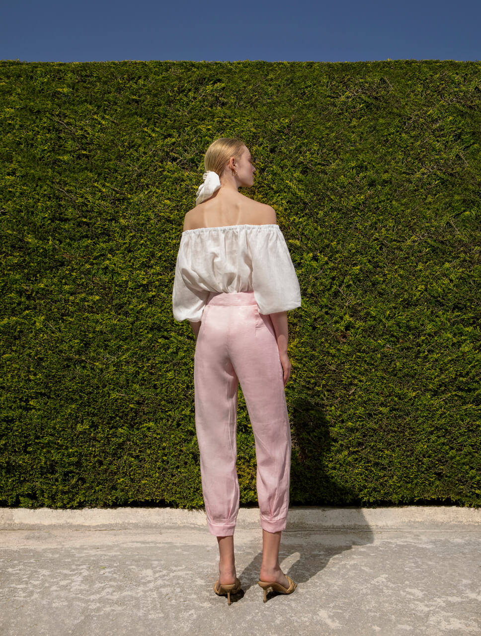 Simpla look book21_038 Ανδρόγυνο crop παντελόνι - Image 2
